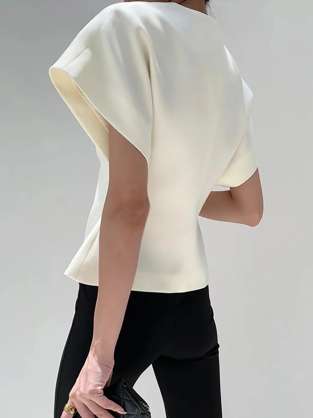 Commense Trendy V-Neck Button Down Blouse - Picture 5 of 14